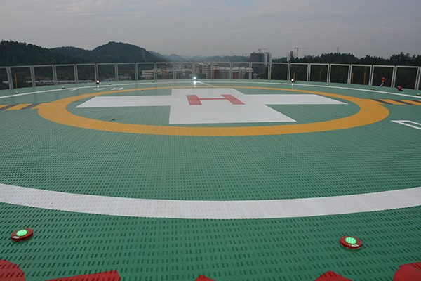 建造屋頂直升機(jī)停機(jī)坪時(shí)，有什么場地條件？